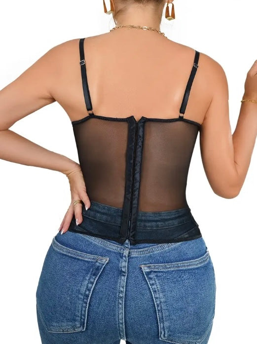 Corset con encajes