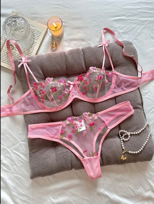 Lencería sexy con encaje